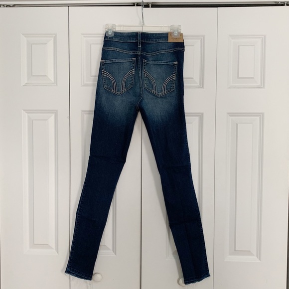 Hollister Super Skinny Ripped High Rise Jeggings - Picture 3 of 5